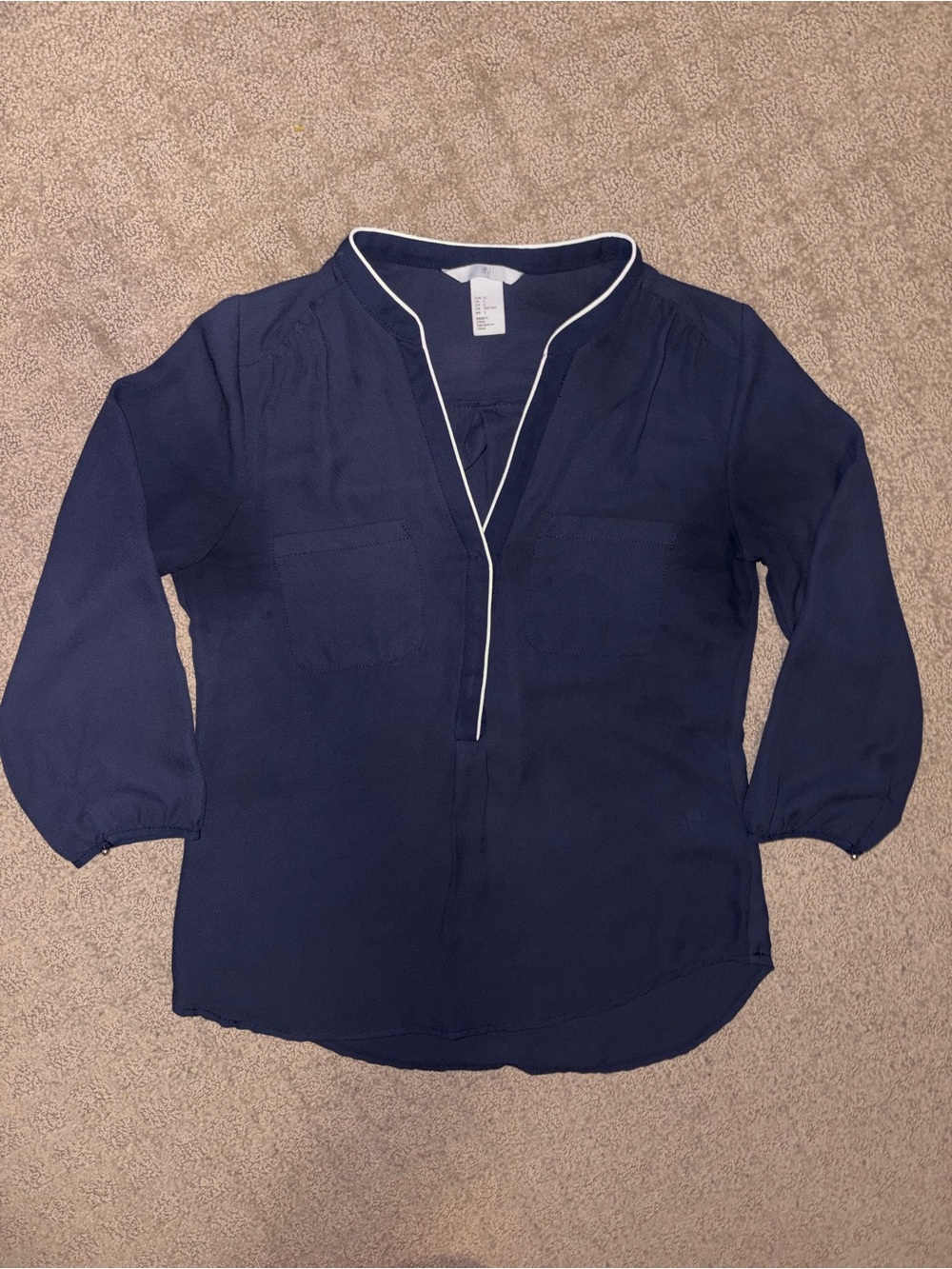 H&M Women Navy Blouse V Cut with White Trim, US Size 2